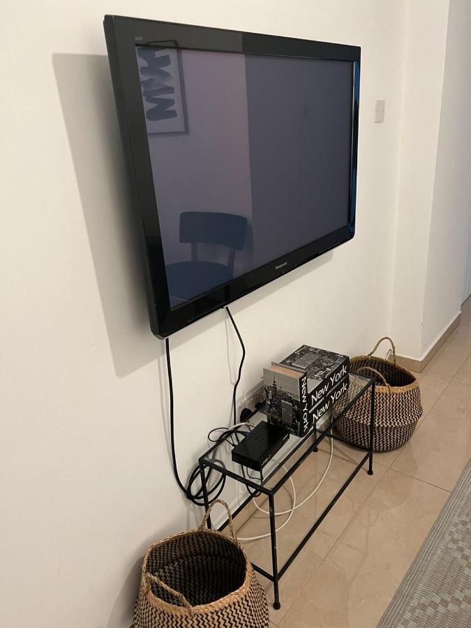 Demetra 1 Bdr Down Town Nicosia By Platform 357 아파트 외부 사진